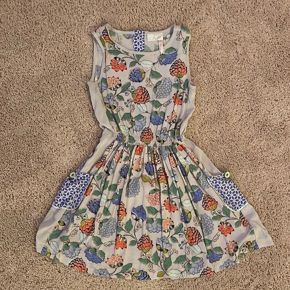 Matilda Jane, 435, size 12, gray with flowers pockets with button accents